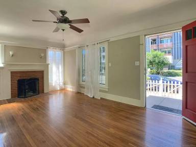 Main picture of 4193 4th Ave