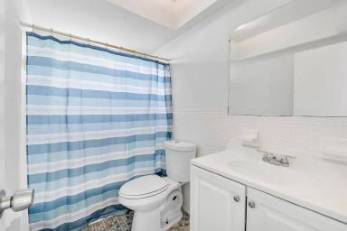 Main picture of 14950 North Miami Avenue