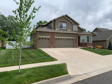 Main picture of 105 Poudre Bay