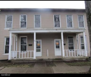 Main picture of 213 Franklin Ave
