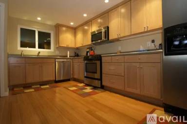 Main picture of 211 W Chapman Ave