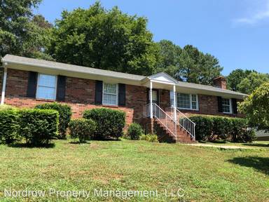 Main picture of 9364 N Rinker Dr