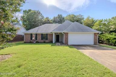 Main picture of 7173 Olive Ridge Dr