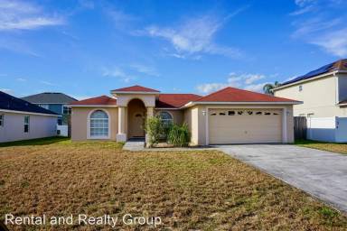 Main picture of 1920 Myakka Ct