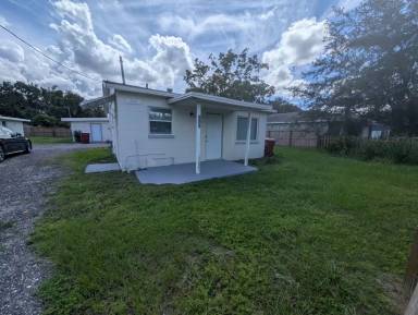 Main picture of 809 W Warren St