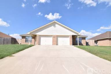 Main picture of 1407 Pima Trl