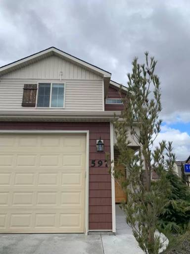 Main picture of 597 S Grey Pine Ln