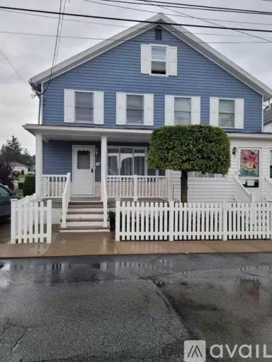 Main picture of 21 Cook St