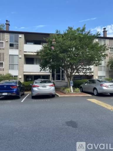 Main picture of 5606 Bloomfield Dr
