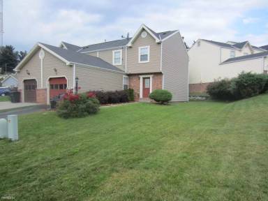 Main picture of 10 Villa Ct