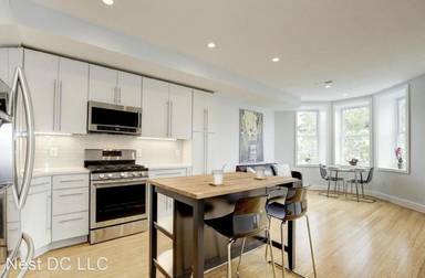 Main picture of 132 V St NW