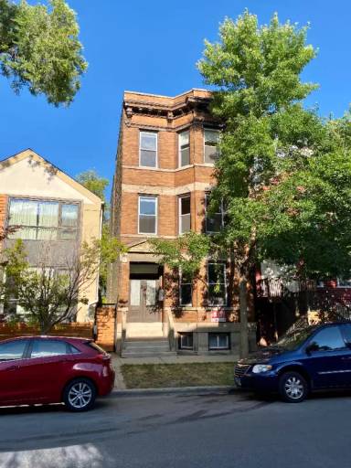 Main picture of 2439 N Seminary Ave