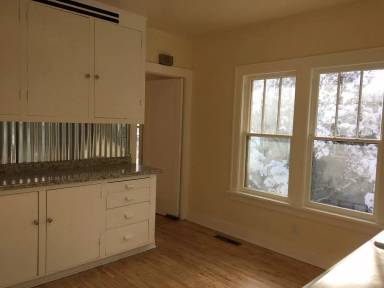 Main picture of 1017 1/2 S Willson Ave