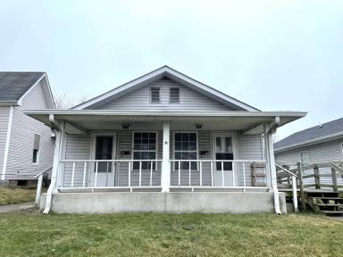 Main picture of 1411 E Tabor St