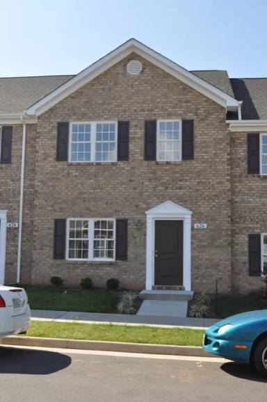 Main picture of 618 Capstone Dr