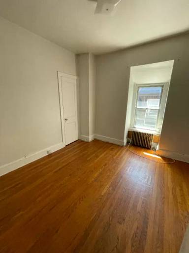 Main picture of 212 S 41st St