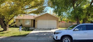 Main picture of 5007 Pioneer Ave