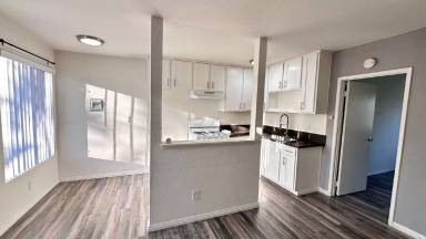 Main picture of 14222 Buena St