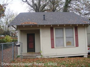Main picture of 2831 Hardy St