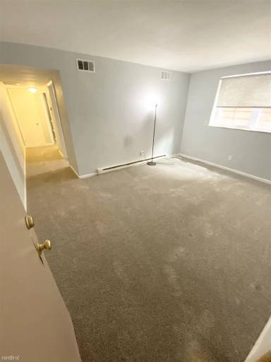 Main picture of 3021 Park Ave