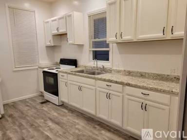 Main picture of 1129 3rd Ave