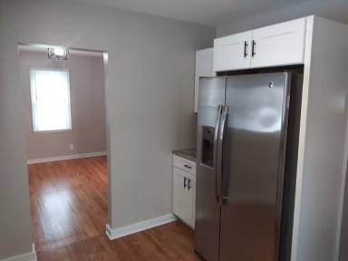Main picture of 23 Chestnut St
