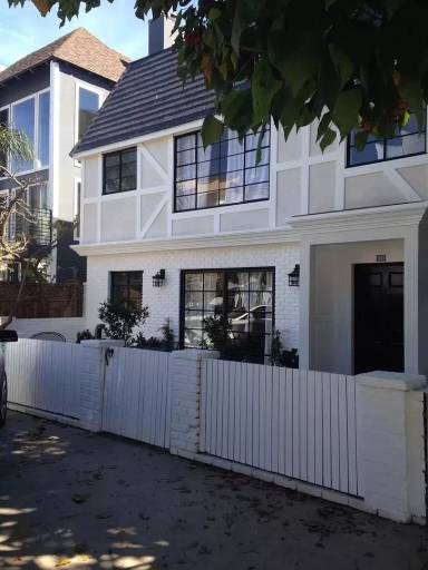 Main picture of 20 Union Jack St