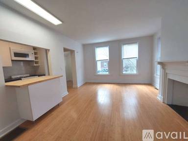 Main picture of 40 Lyon St