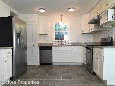 Main picture of 326 J Ave