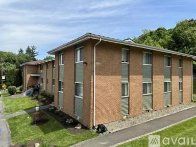 Main picture of 16 Waldron Ave