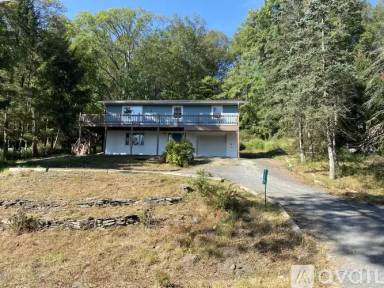 Main picture of 1027 Maple Lake Dr