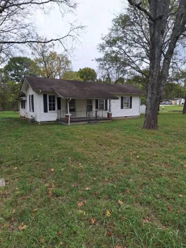 Main picture of 1116 Couchville Pike
