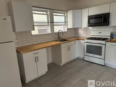 Main picture of 46 N 20th St