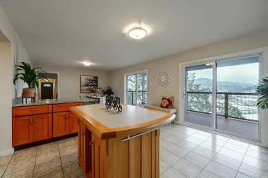 Main picture of 544 Bret Harte Rd