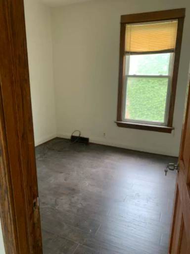 Main picture of 35 W 109th St