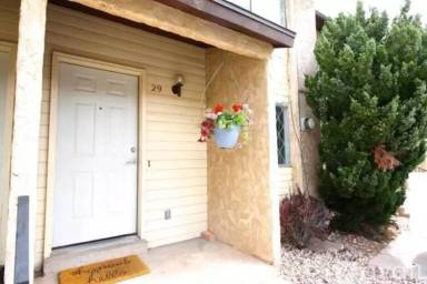 Main picture of 101 N 1850 W