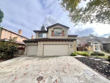 Main picture of 3040 Prado Ln