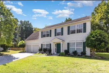 Main picture of 14101 Arbor Ridge Dr