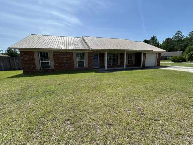 Main picture of 1704 Ashton Dr