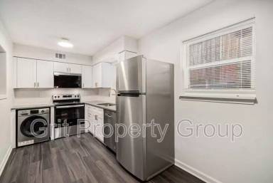 Main picture of Brancat McGee/40th St. Apartments
