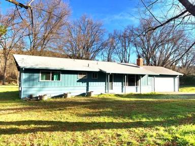 Main picture of 6535 Clubhouse Dr