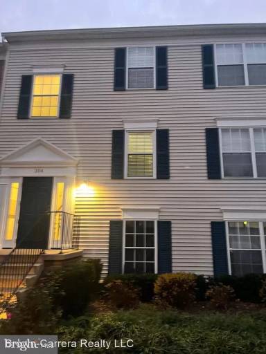 Main picture of 104 Fort Evans Rd SE