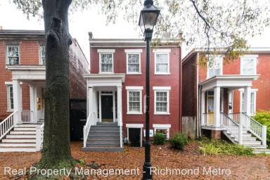 Main picture of 306 W Marshall St
