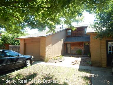 Main picture of 1312 Pennington Ave