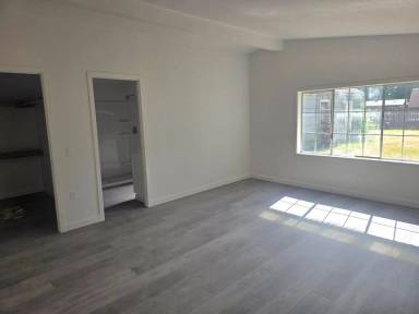 Main picture of 10037 1st Ave S
