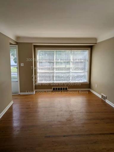 Main picture of 300 Sunningdale Dr