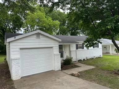 Main picture of 614 Westbrook