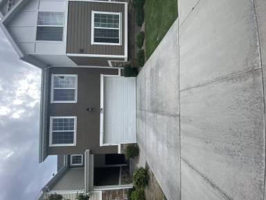 Main picture of 378 E Barn View Dr