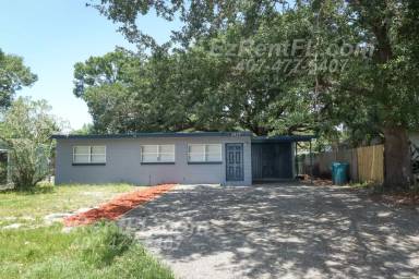 Main picture of 2835 W Concord St