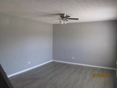 Main picture of 1940 Elbert Dr